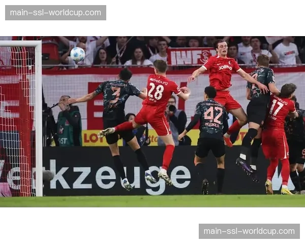 弗赖堡2-3惜败拜仁，主场连胜纪录遭终结